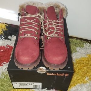 Authentic burgundy timberlands